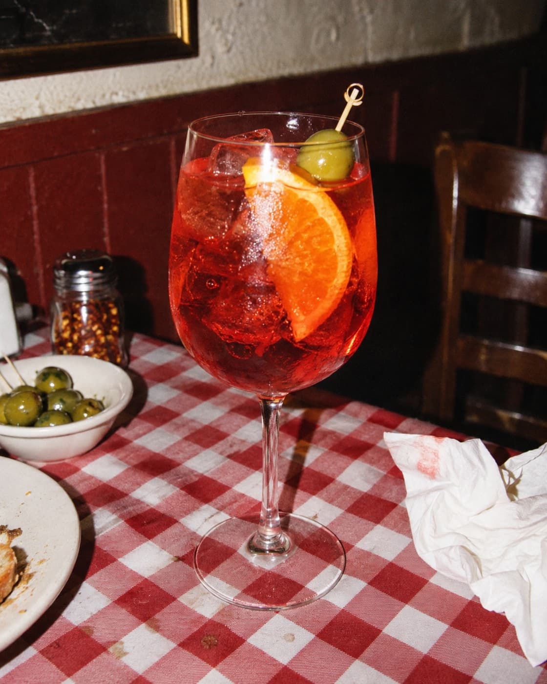 Zero-proof bitter spritz, flash photo