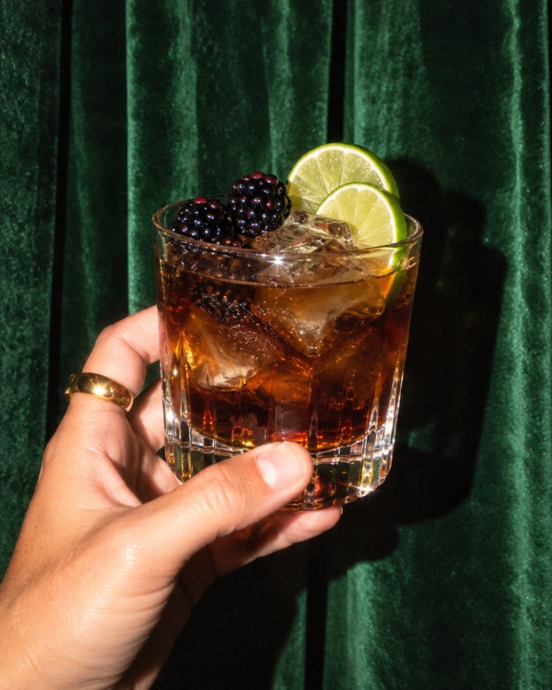 Zero-proof blackout punch, flash photo